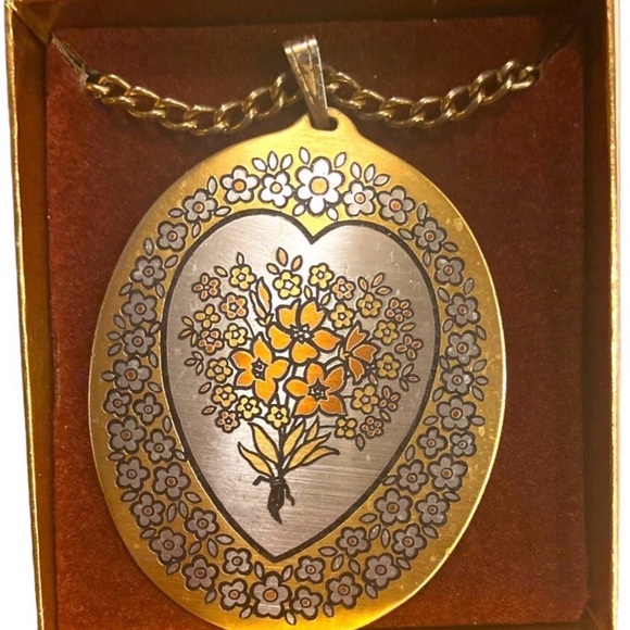 Vintage Reed & Barton Damascene Heart Pendant Necklace 24K Gold Silver Copper - Picture 4 of 10